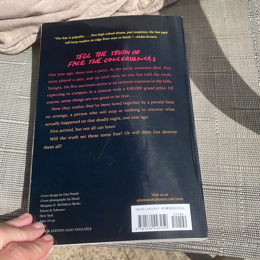 Thriller book - Picture 2 of 3